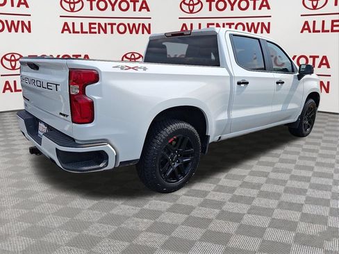 Used 2024 Chevrolet Silverado 1500 RST w/ Redline Edition AWD/4WD image 8