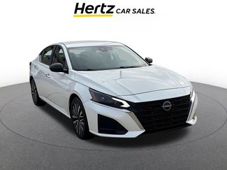 Used 2024 Nissan Altima 2.5 SV video 1