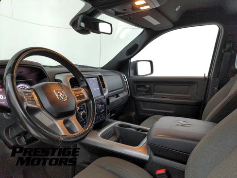 Used 2022 RAM 1500 Express w/ Ceramic Grey Express Package AWD/4WD image 16