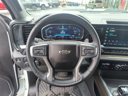 Used 2024 Chevrolet Silverado 1500 LT Trail Boss w/ Protection Package image 14