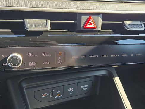 New 2026 Kia K5 LXS image 25