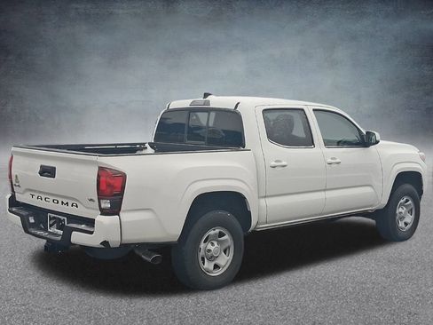 Used 2022 Toyota Tacoma SR AWD/4WD image 7