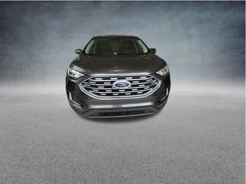 Used 2020 Ford Edge SEL w/ Convenience Package FWD image 2