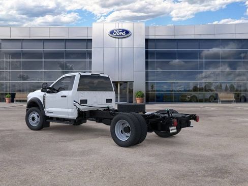 New 2026 Ford F550 4x4 Regular Cab Super Duty w/ XL Chrome Package image 4