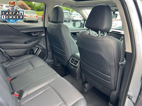 Used 2023 Subaru Outback Limited AWD/4WD image 42