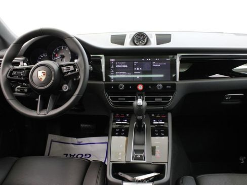 New 2025 Porsche Macan S image 17
