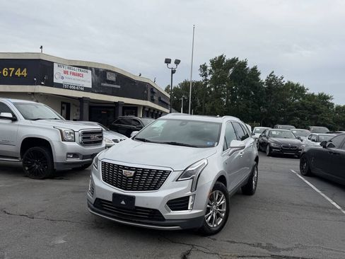 Used 2020 Cadillac XT5 Premium Luxury AWD/4WD image 4