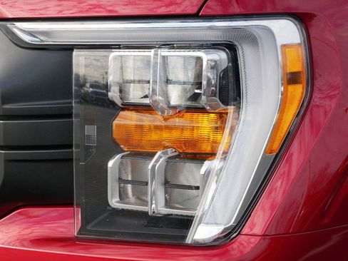 Certified 2022 Ford F150 XLT w/ Equipment Group 302A High image 5