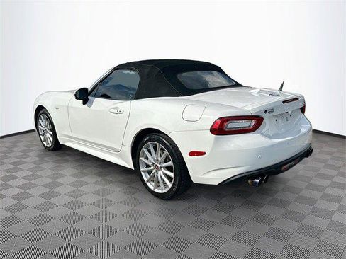 Certified 2020 FIAT 124 Spider Lusso w/ Convenience Group image 5