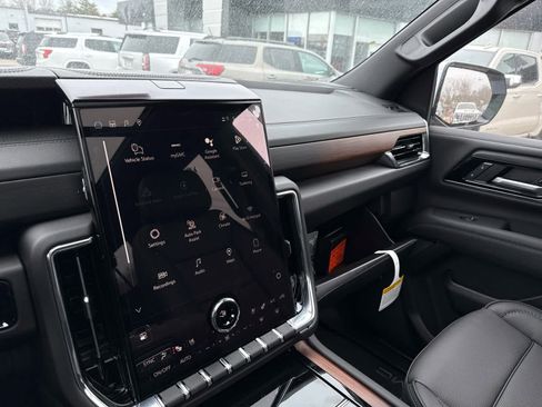 New 2026 GMC Yukon XL Denali w/ Sun & Power Step Package image 25