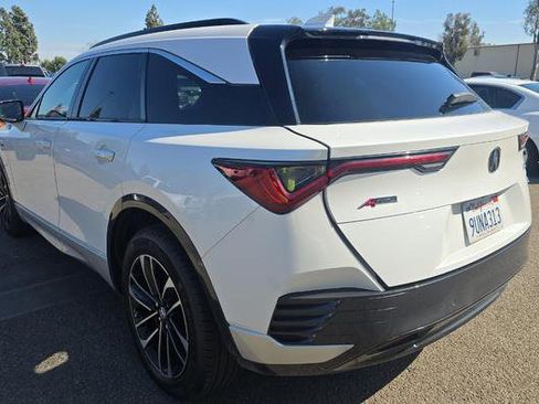 Used 2024 Acura ZDX A-Spec image 3