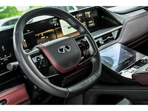 Used 2025 INFINITI QX80 Autograph AWD/4WD image 18