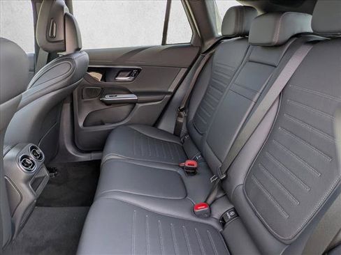 New 2026 Mercedes-Benz GLC 300 image 16