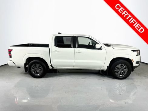 Used 2025 Nissan Frontier SV RWD image 10