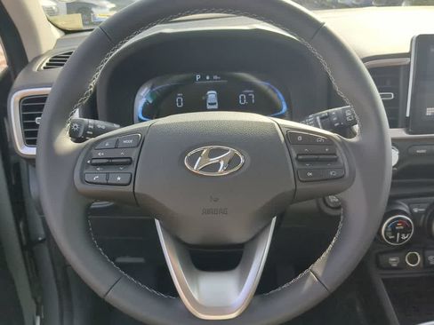 New 2026 Hyundai Venue SEL FWD image 24