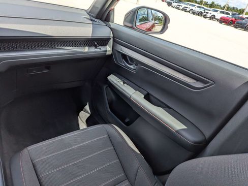 Used 2024 Honda CR-V Sport image 21