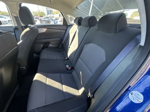 Used 2023 Kia Forte LXS w/ LXS Technology Package image 26