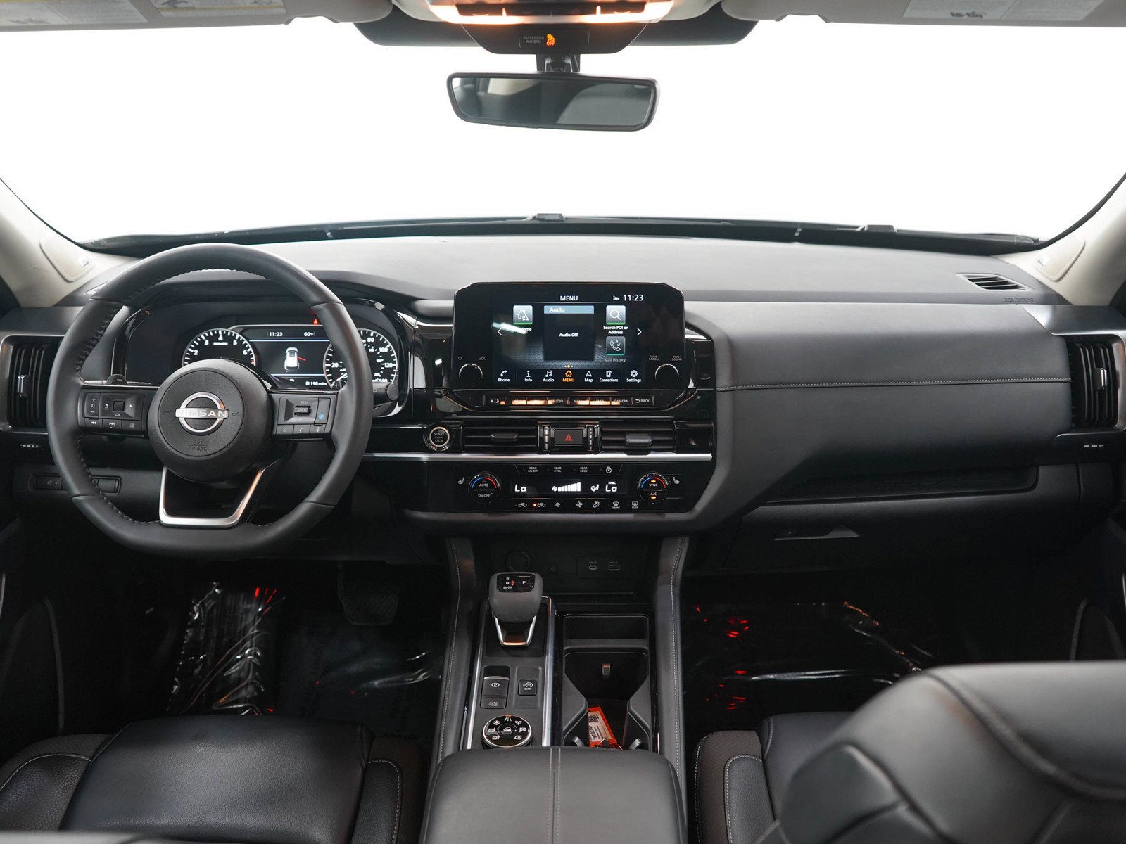 Used 2024 Nissan Pathfinder SL w/ SL Premium Package AWD/4WD image 14