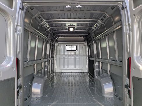 New 2026 RAM ProMaster 3500 w/ Convenience Group FWD image 11