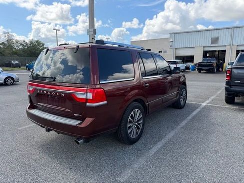 Used 2015 Lincoln Navigator 2WD image 8