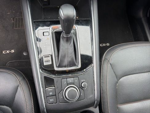 Used 2023 MAZDA CX-5 AWD 2.5 S w/ Premium Package image 13