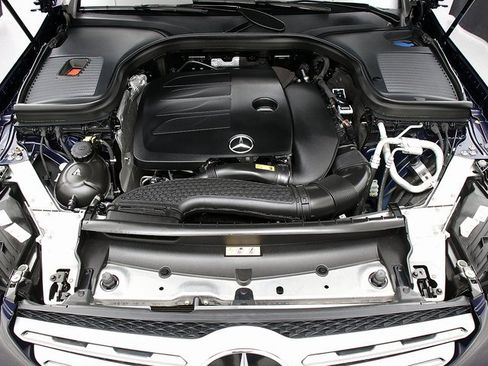 Used 2022 Mercedes-Benz GLC 300 GLC 300 image 30