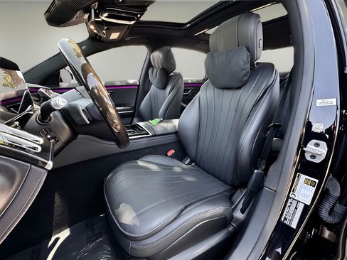 Used 2023 Mercedes-Benz S 580 4MATIC Sedan w/ AMG Line image 6