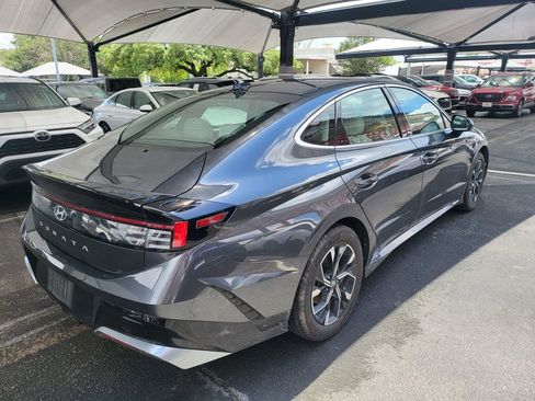 Used 2025 Hyundai Sonata SEL FWD image 8