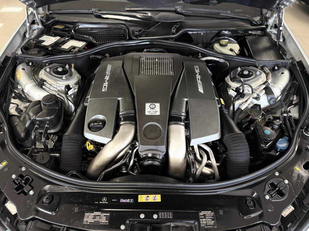 Used 2013 Mercedes-Benz S 63 AMG w/ Rear Seat Pkg image 39