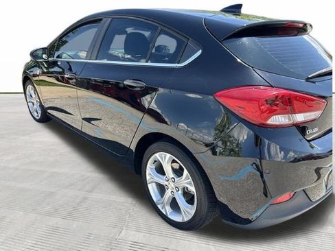 Used 2019 Chevrolet Cruze Premier w/ Sun And Sound Package FWD image 3
