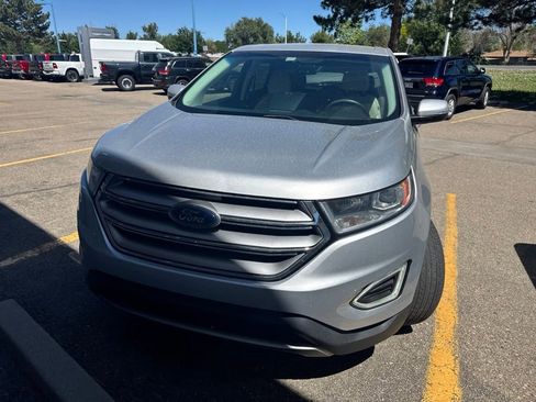 Used 2018 Ford Edge Titanium FWD image 2