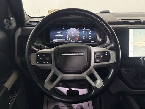 Used 2023 Land Rover Defender 130 X-Dynamic SE image 26