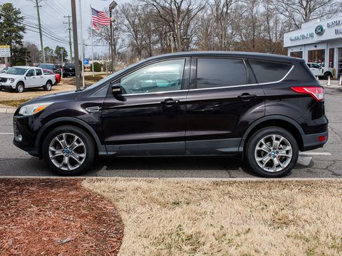 Used 2013 Ford Escape SEL w/ Class II Trailer Tow Pkg image 3