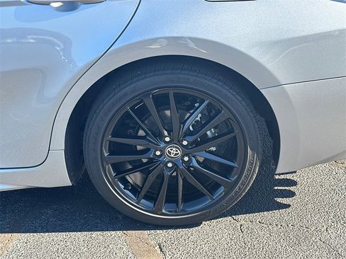 Used 2023 Toyota Camry XSE image 19