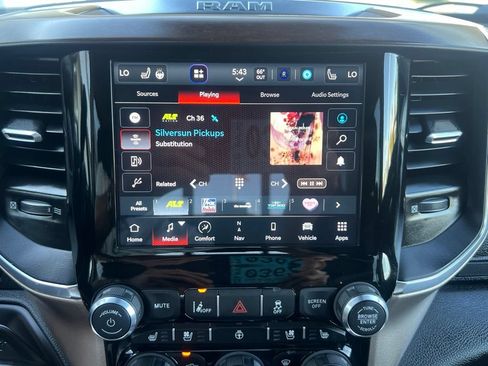 Used 2024 RAM 2500 Laramie w/ Safety Group AWD/4WD image 62