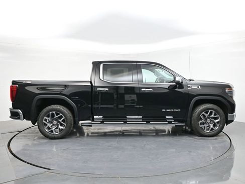 New 2026 GMC Sierra 1500 SLT w/ SLT Premium Plus Package image 6