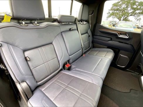 Used 2023 Chevrolet Silverado 1500 High Country image 22