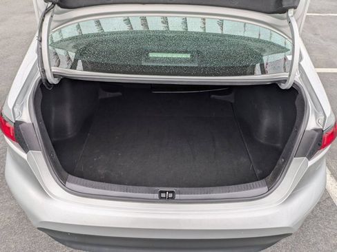 Used 2023 Toyota Corolla LE image 10