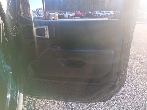 Used 2020 Jeep Gladiator Sport w/ Quick Order Package 24S image 29