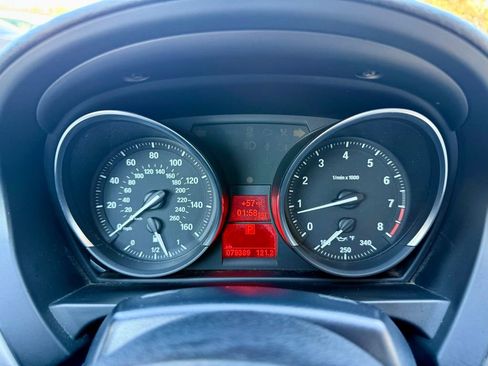 Used 2015 BMW Z4 sDrive28i RWD image 23