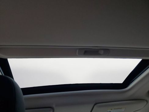 Used 2017 Mitsubishi Outlander SE AWD/4WD image 17