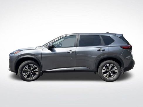 Used 2023 Nissan Rogue SV image 10