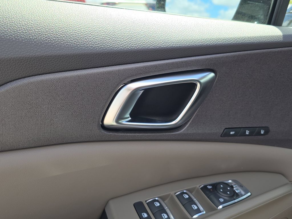 New 2026 Kia Carnival EX FWD image 20