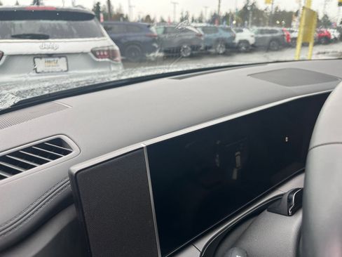 Used 2025 Hyundai Santa Fe SEL image 37