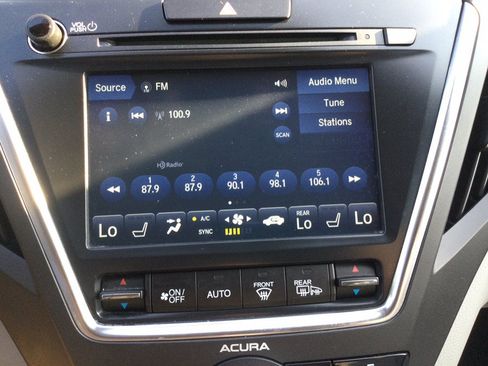 Used 2020 Acura MDX SH-AWD w/ Technology Package image 34