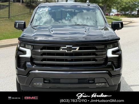 Certified 2025 Chevrolet Silverado 1500 High Country w/ High Country Premium Package AWD/4WD image 10