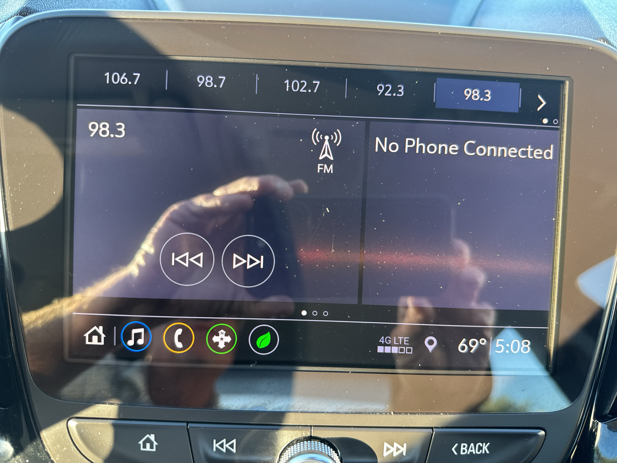 Used 2019 Chevrolet Volt LT w/ Comfort Package FWD image 14