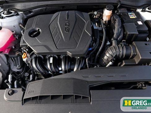Used 2025 Kia K5 GT-Line w/ GT-Line Premium Package FWD image 17