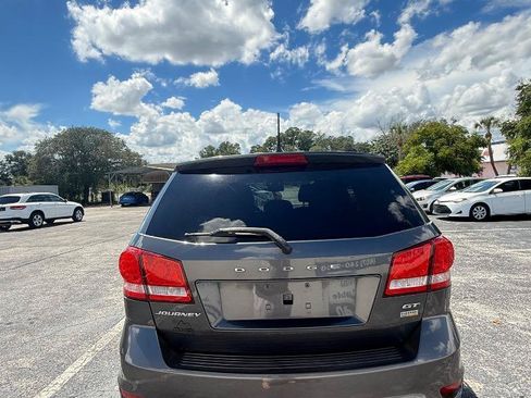 Used 2018 Dodge Journey GT FWD image 15