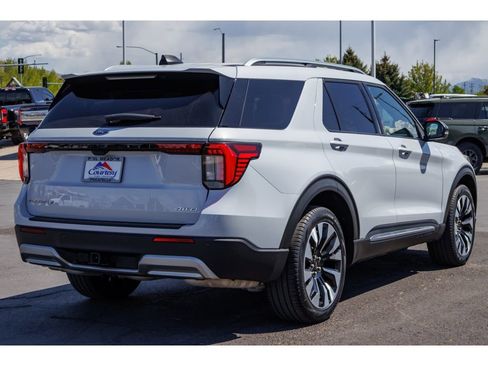 Used 2025 Ford Explorer Platinum w/ LUX Leather Package AWD/4WD image 3